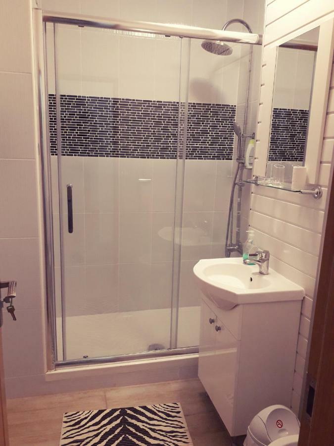 Iasi City Break Rooms Exterior foto